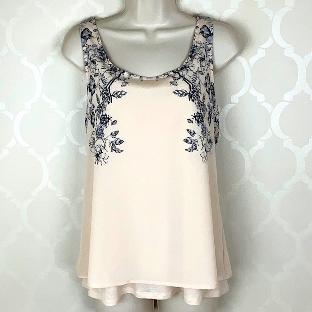 EXPRESS BUTTON BACK TOP - Picture 2 of 8